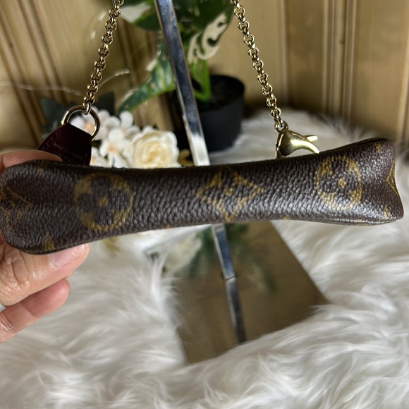 Louis Vuitton Limited Edition Mini Pochette - Picture 6 of 11